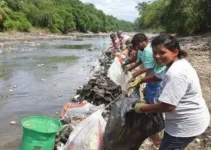 Mutirão de limpeza Rio Jacuípe
