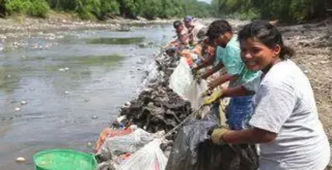 Mutirão de limpeza Rio Jacuípe