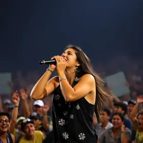 Paula Fernandes Arraiá de Feira